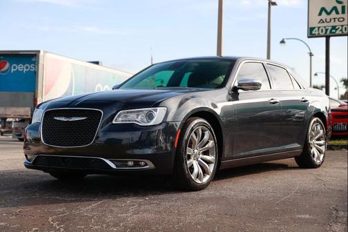 2018 Chrysler 300 Limited