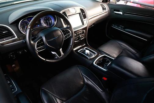 2018 Chrysler 300 Limited