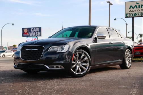 2018 Chrysler 300 Limited