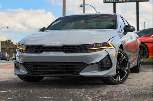2024 Kia K5 GT-Line