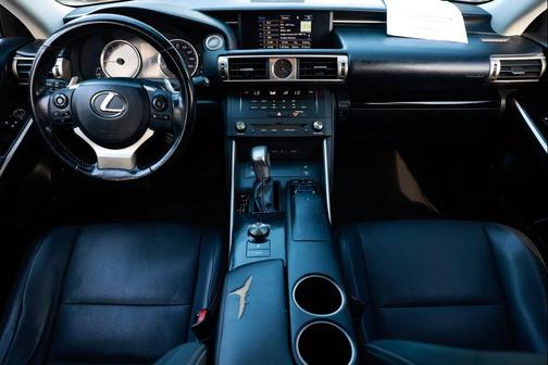 2016 Lexus IS 200t Base
