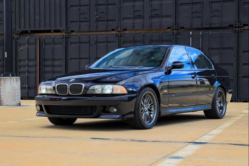 2000 BMW M5 Base