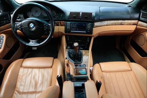 2000 BMW M5 Base