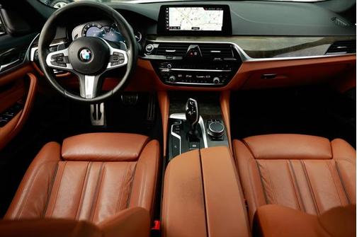 2018 BMW 540 M-Sport