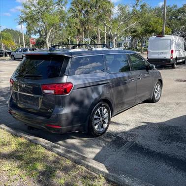 2016 Kia Sedona SX
