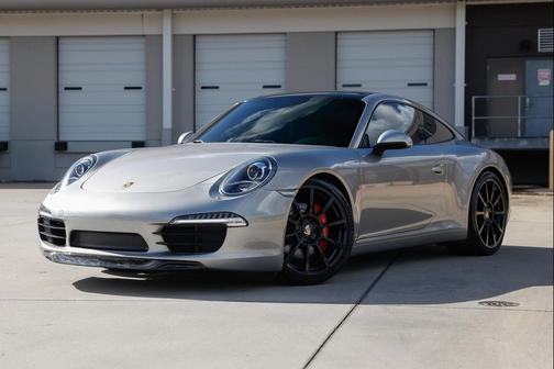 2013 Porsche 911 Carrera 4