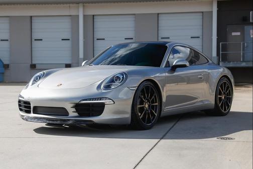 2013 Porsche 911 Carrera 4