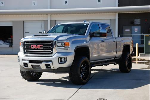2018 GMC Sierra 2500 Denali