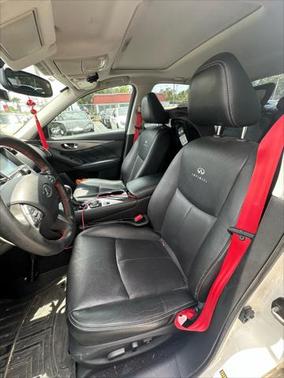 2014 INFINITI Q50 Base