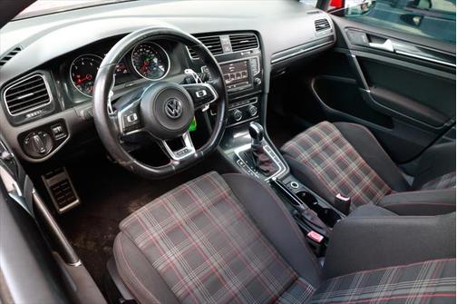 2017 Volkswagen Golf GTI 2.0T S 4-Door