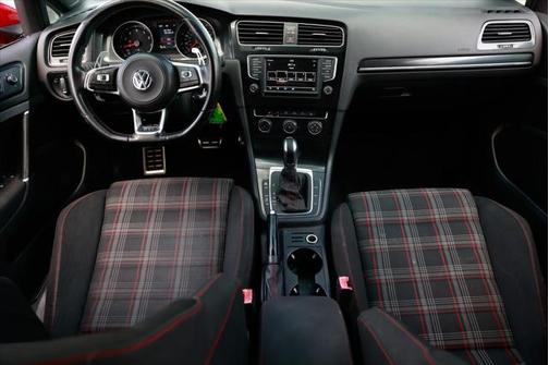 2017 Volkswagen Golf GTI 2.0T S 4-Door