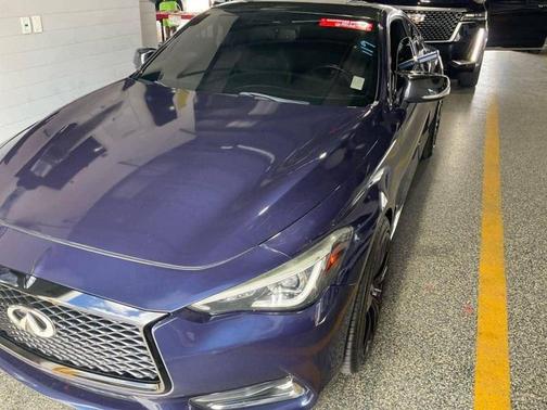 2018 INFINITI Q60 3.0T LUXE