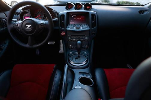 2017 Nissan 370Z NISMO Tech