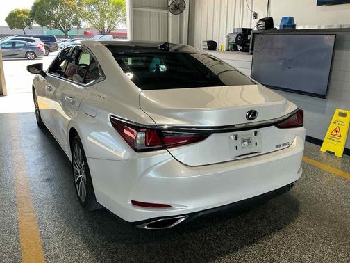 2019 Lexus ES 350 Premium