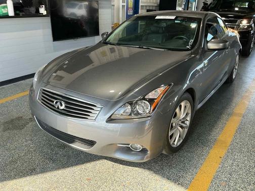 2014 INFINITI Q60 Base