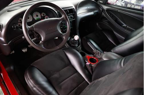 2004 Ford Mustang SVT Cobra