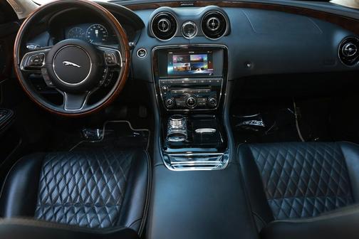 2017 Jaguar XJ XJL Portfolio