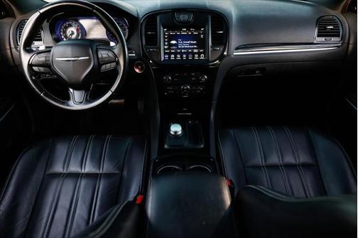 2020 Chrysler 300 S