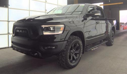 Diamond Black Crystal Pearlcoat 2020 RAM 1500 Rebel