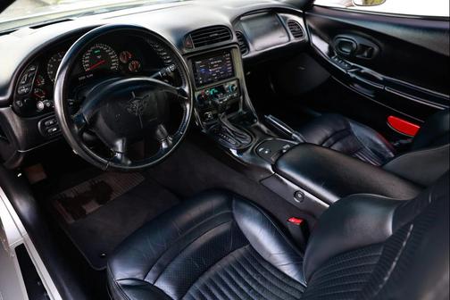 2002 Chevrolet Corvette Base