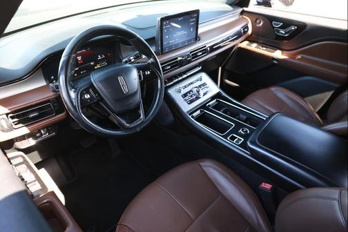 Infinite Black Metallic 2020 Lincoln Aviator Reserve