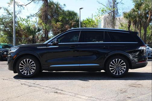 Infinite Black Metallic 2020 Lincoln Aviator Reserve
