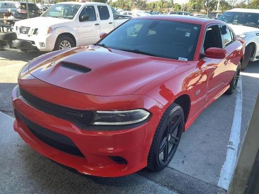 2016 Dodge Charger R/T Scat Pack