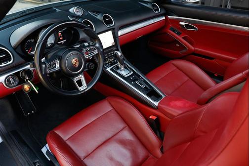 2017 Porsche 718 Boxster S