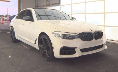 Alpine White 2019 BMW 530