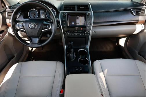 2017 Toyota Camry XLE