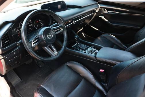 2020 Mazda Mazda3 FWD w/Premium Package