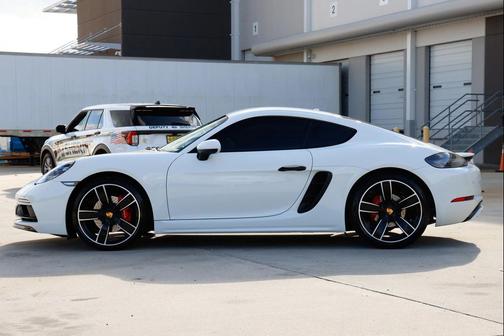 2018 Porsche 718 Cayman S