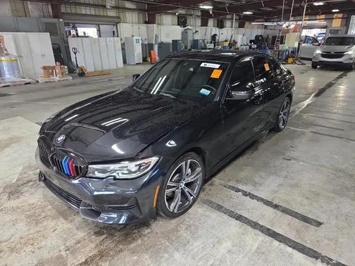 Black Sapphire Metallic 2021 BMW 330