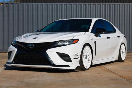 2018 Toyota Camry SE