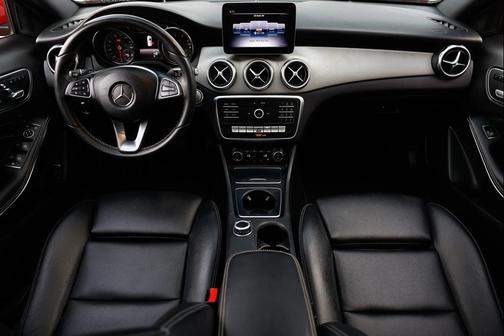 2018 Mercedes-Benz GLA 250 Base