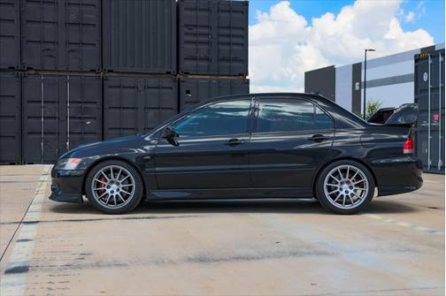 2006 Mitsubishi Lancer Evolution IX
