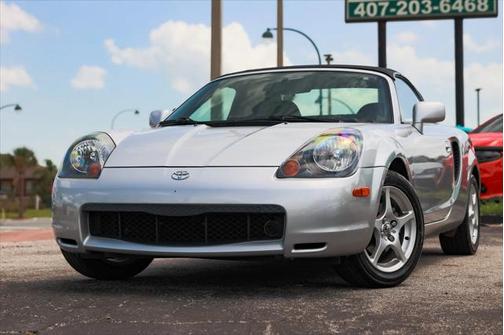 2002 Toyota MR2 .