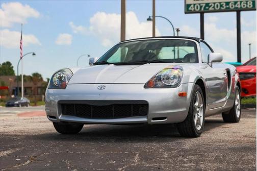 2002 Toyota MR2 .
