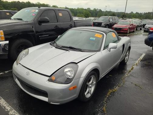 2002 Toyota MR2 .