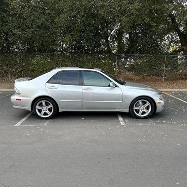 2004 Lexus IS 300 Base