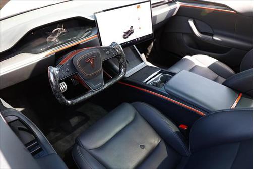 2023 Tesla Model S Plaid