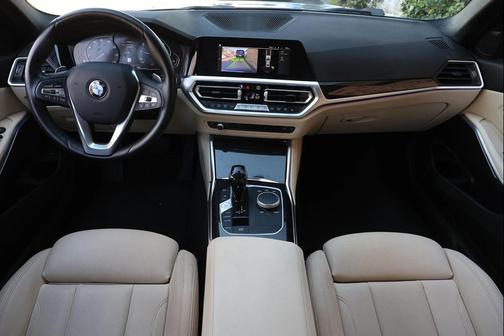 2021 BMW 330 
