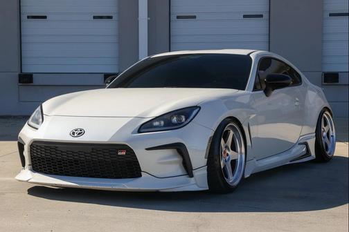 2022 Toyota GR86 Premium
