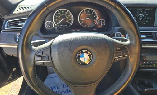 2012 BMW 750 I
