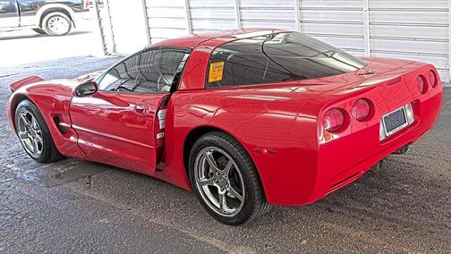 2000 Chevrolet Corvette Base