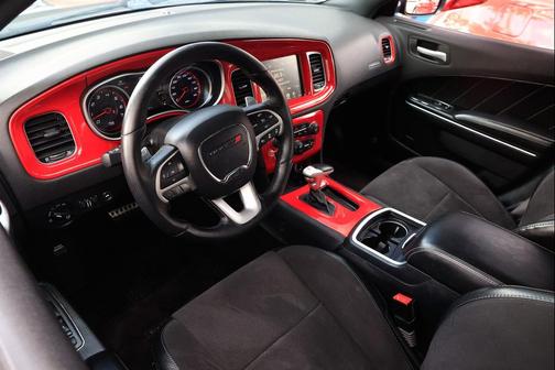 2016 Dodge Charger R/T Scat Pack