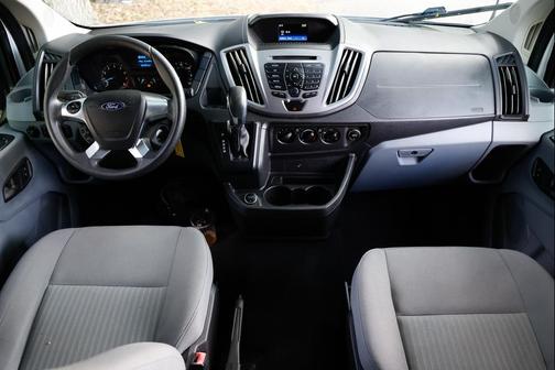 Oxford White 2019 Ford Transit-350 XL