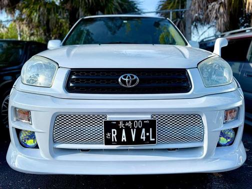 2000 Toyota RAV4 Base