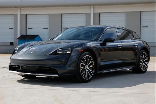 2023 Porsche Taycan 4