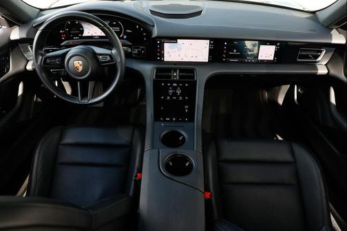 2023 Porsche Taycan 4